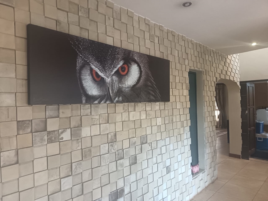 4 Bedroom Property for Sale in Roylglen Gardens Northern Cape